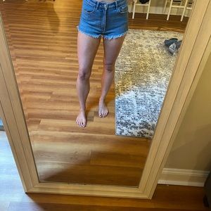 Zara distressed hem short